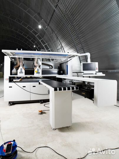 Сверлильно-присадочный центр с чпу jiyu CD-612B