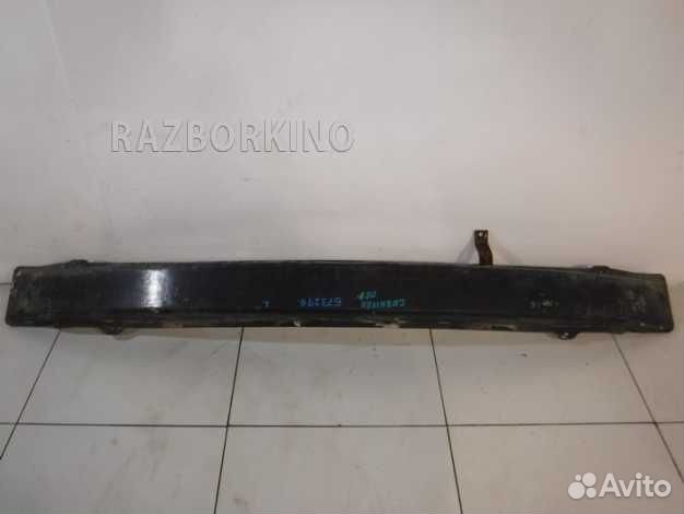 Усилитель переднего бампера