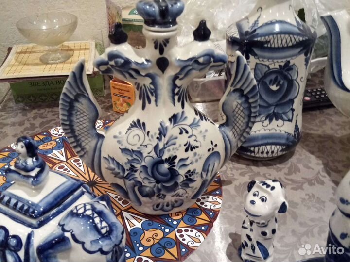 Фарфоровая посуда гжель