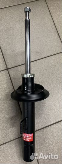 Амортизатор передний KYB 333733