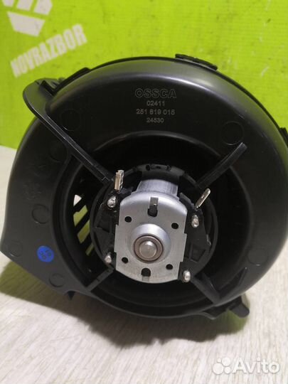 Моторчик печки Фольксваген Транспортер Т2 Т3 79