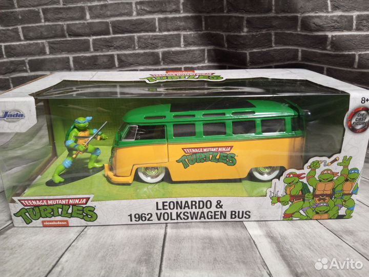 Модель Hollywood Rides 1:24 tmnt