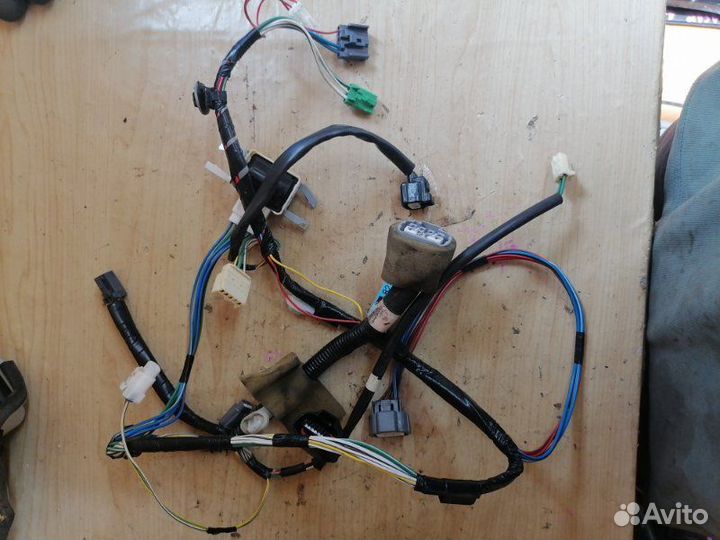 Проводка двери задняя левая Toyota Estima ACR30