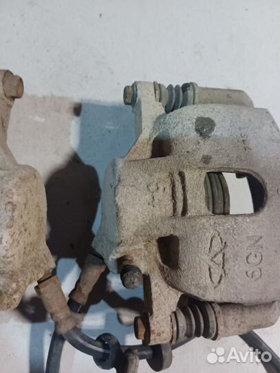 Суппорт передний Chery Amulet A15