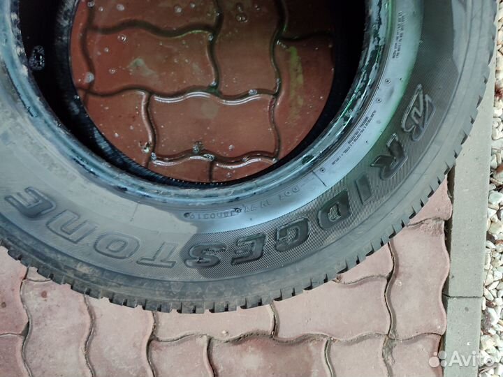 Bridgestone Dueler A/T 265/65 R17