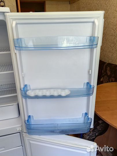 Холодильник Бирюса 151Е
