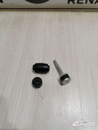 Стойка стабилизатора Renault symbol Лев, Прав