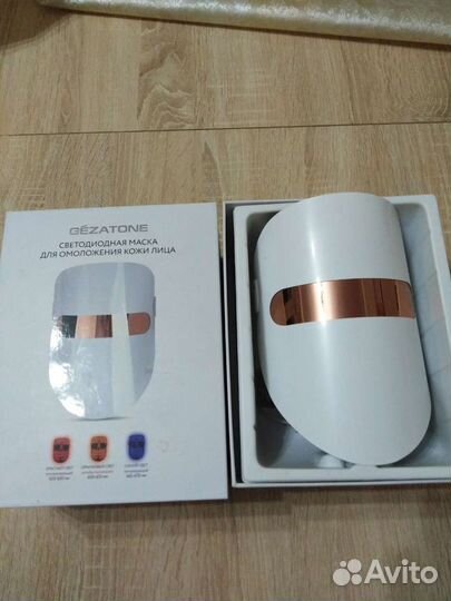 Светодиодная маска для лица