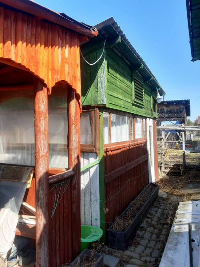 Дом 20 м² на участке 12 сот.