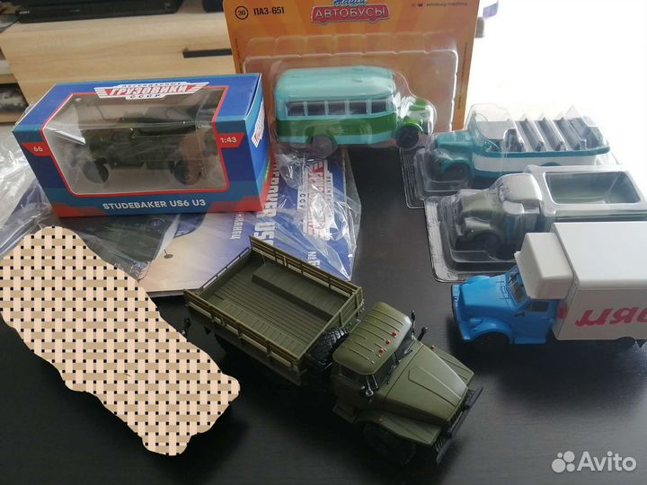 Модель автомобиля 1/43 грузовики Автолегенды анс