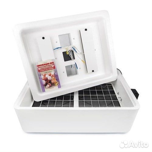 Инкубатор несушка (71арт) на 63 яиц 220В