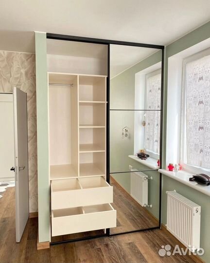 Шкаф купе Зеркальный