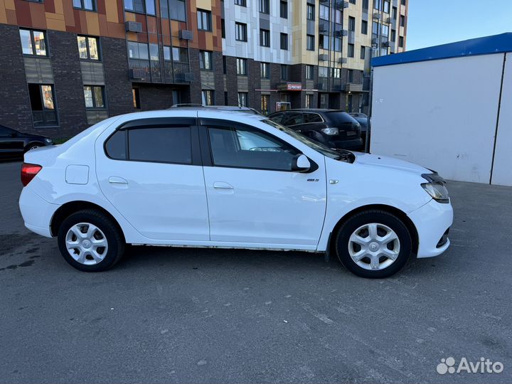 Renault Logan 1.6 AT, 2017, 116 000 км