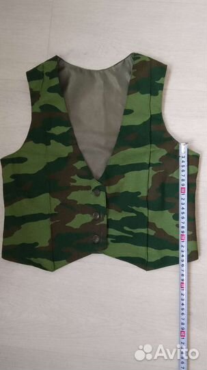 Жилетка камуфляж 146 рост новая
