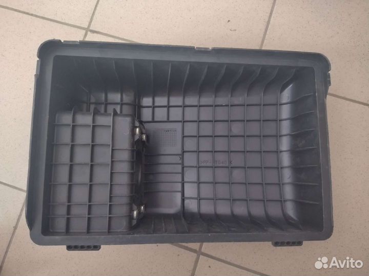 Крышка воздушного фильтра Pajero 4