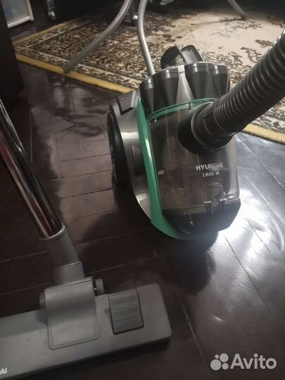 Пылесос hyundai 1800w