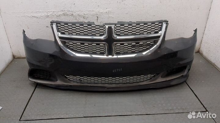 Бампер Dodge Grand Caravan, 2011