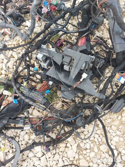 Проводка салона на Volkswagen Touareg