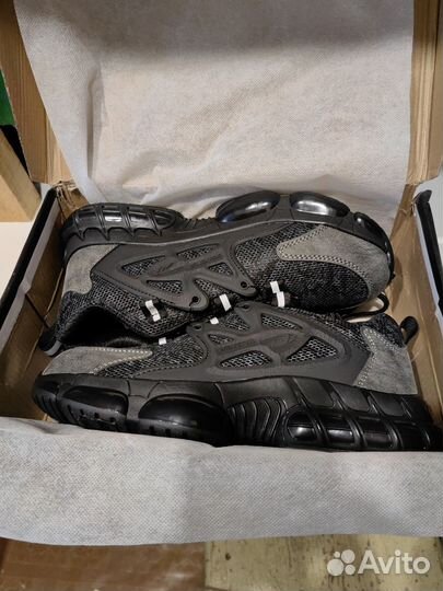 Рабочие кроссовки 42 размер