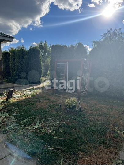 Дом 275,6 м² на участке 10,8 сот.