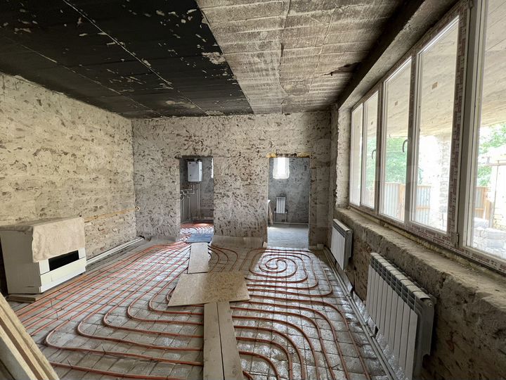 Дом 227 м² на участке 4,2 сот.