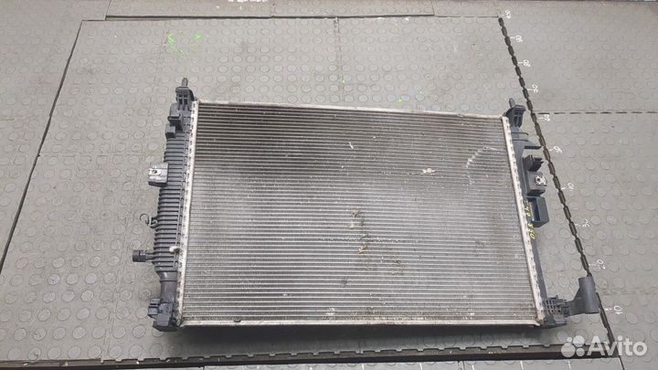 Радиатор охлаждения двигателя Opel Insignia, 2017