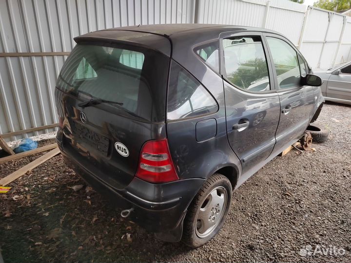 Mercedes W168 на разбор - без правого порога