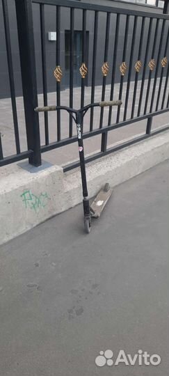 Трюковой самокат