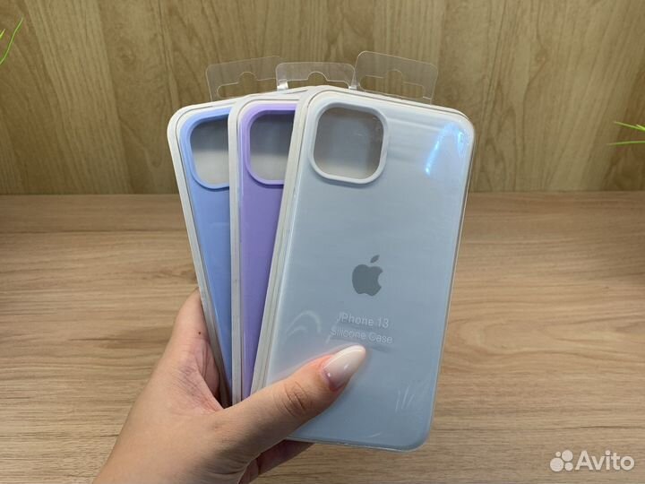 Чехол для iPhone 13