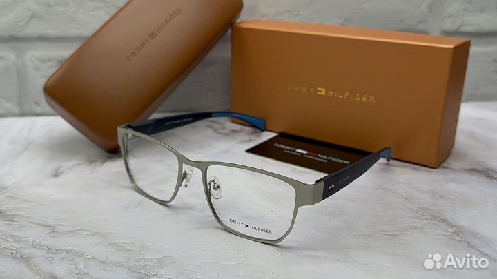 Оправа Tommy Hilfiger