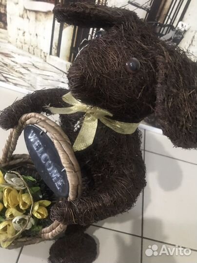 Садовая фигура из прутьев