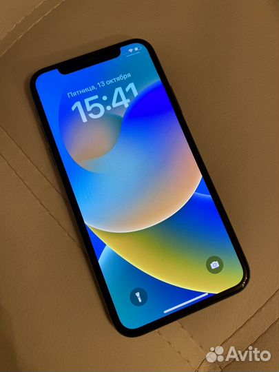 iPhone X, 64 ГБ