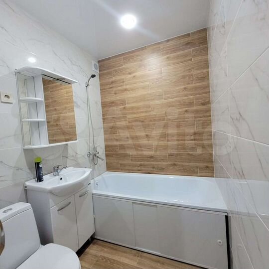 1-к. квартира, 40 м², 1/9 эт.