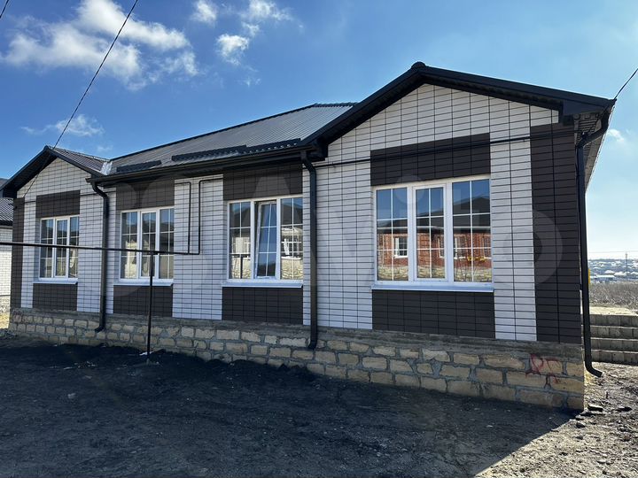 Коттедж 105 м² на участке 3 сот.