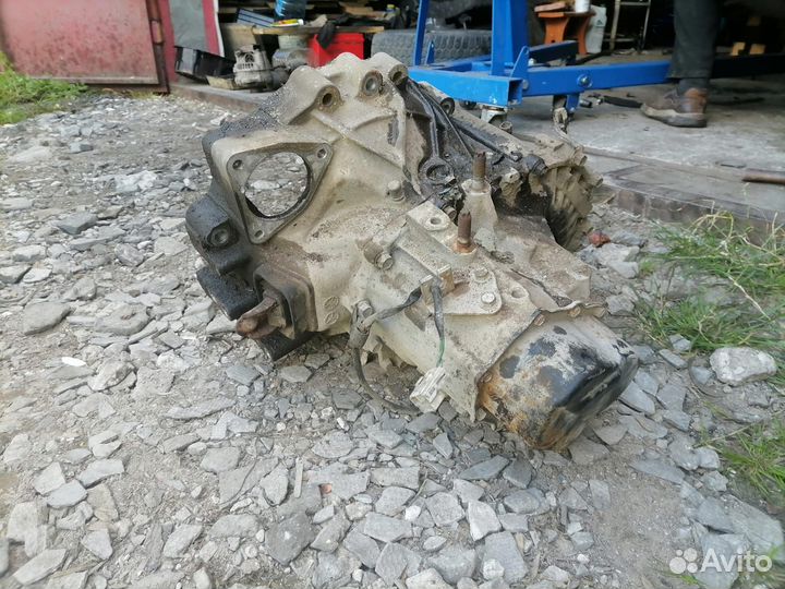 Mazda Xedos 6 2.0 МКПП