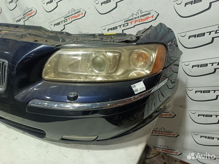 Nosecut volvo S60 V70 RH RS SJ SW 2 модель 39997061 черный NA4963