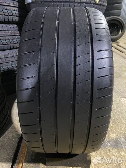 Michelin Pilot Super Sport 275/35 R19 96Y