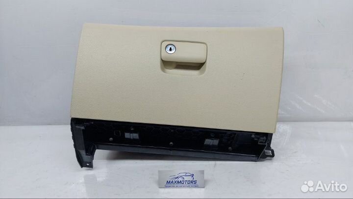 Бардачок Mercedes-Benz Cla W117 2.0 2015