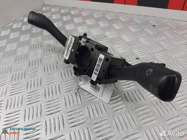 Переключатель подрулевой (стрекоза) Volkswagen 3