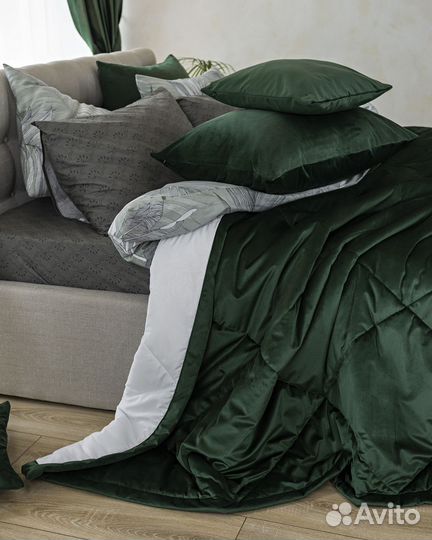 Покрывало Беллиссимо темно-зеленый новое плед