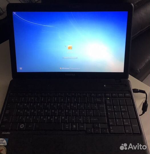 Ноутбук toshiba