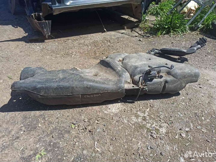 Бензобак Renault symbol