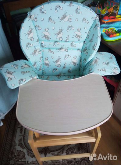 Стульчик для кормления