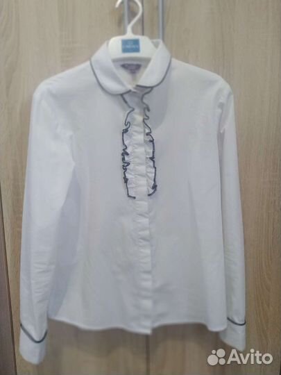 Блузки школьные на девочку 146-152