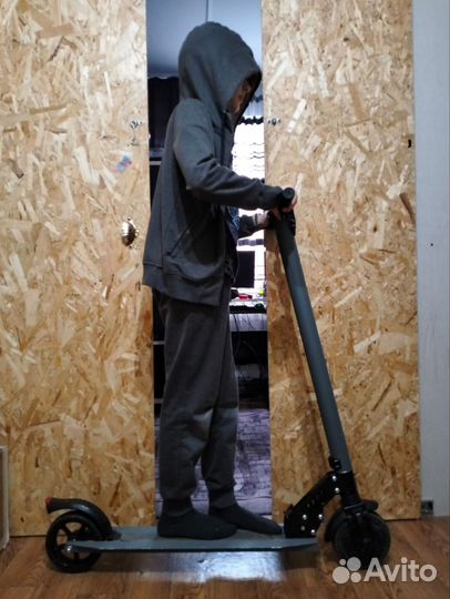 Электросамокат hiper dx650
