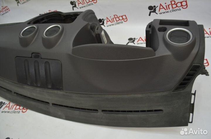 Торпедо панель приборов Ford Fusion (бордо)