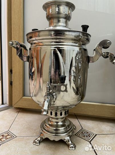 Самовар дубок