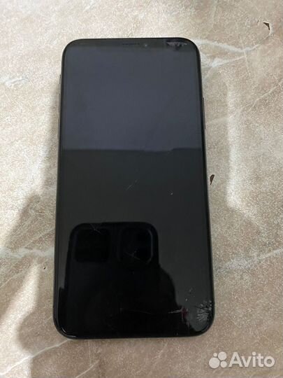 iPhone X, 256 ГБ
