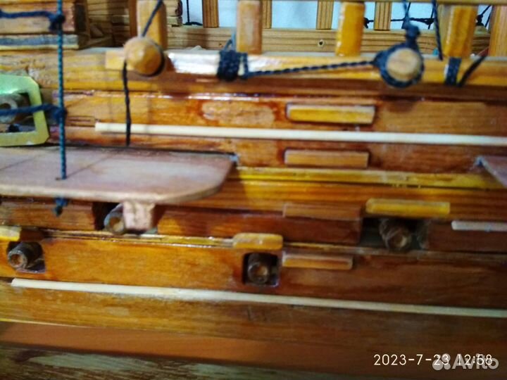 Корабль из дерева