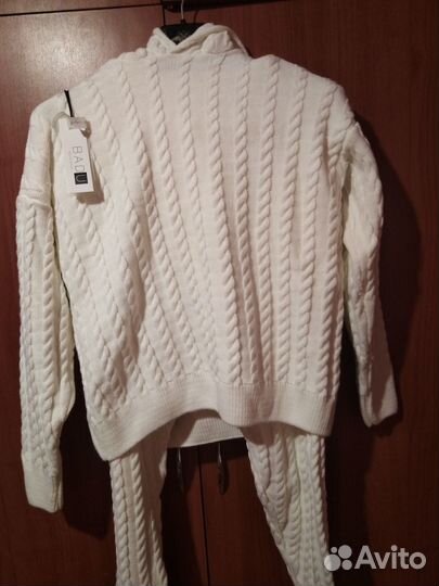 Новый вязаный костюм